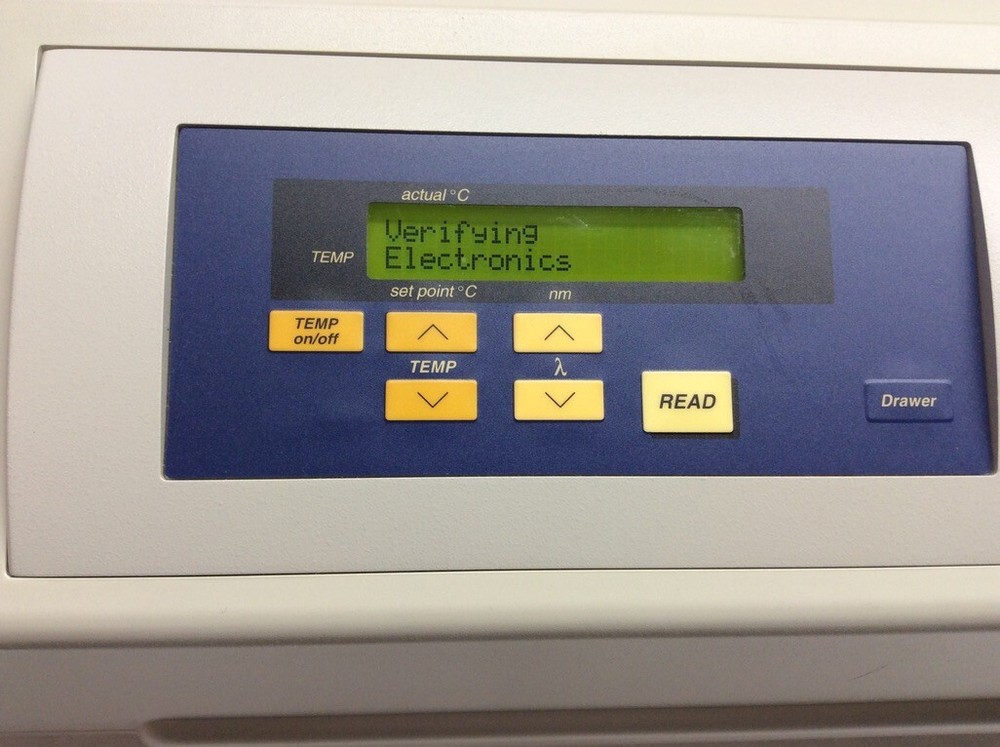 Molecular Devices SpectraMax 190 Microplate Spectrophotometer