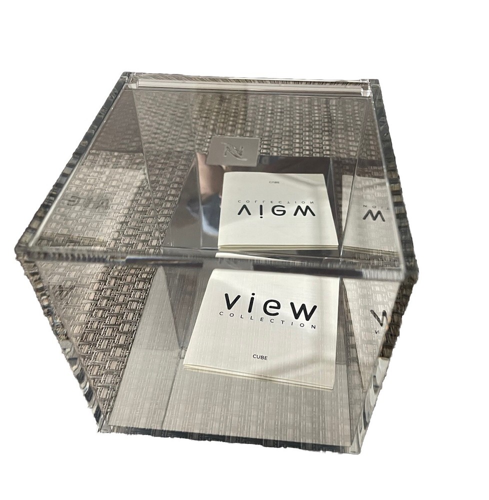 Mirrored View cube Nordic Limited Edition capsule dispenser