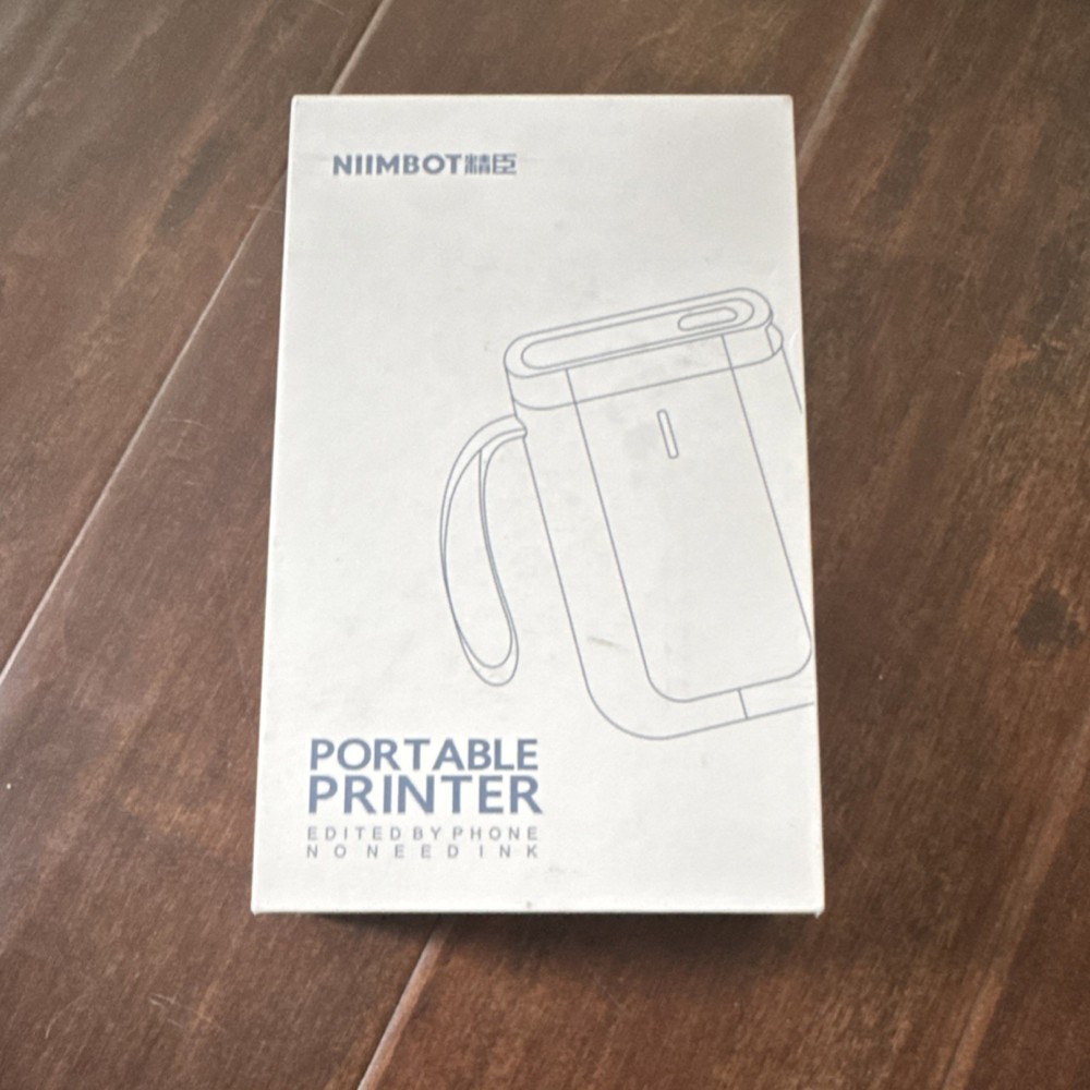NIIMBOT D11C Portable Bluetooth Label Printer