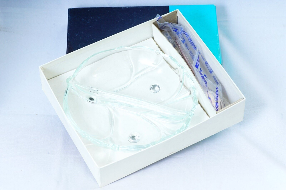 1847 Rogers Bros 3 Piece Relish Set Garland Pattern UNUSED Vintage Silver Plate