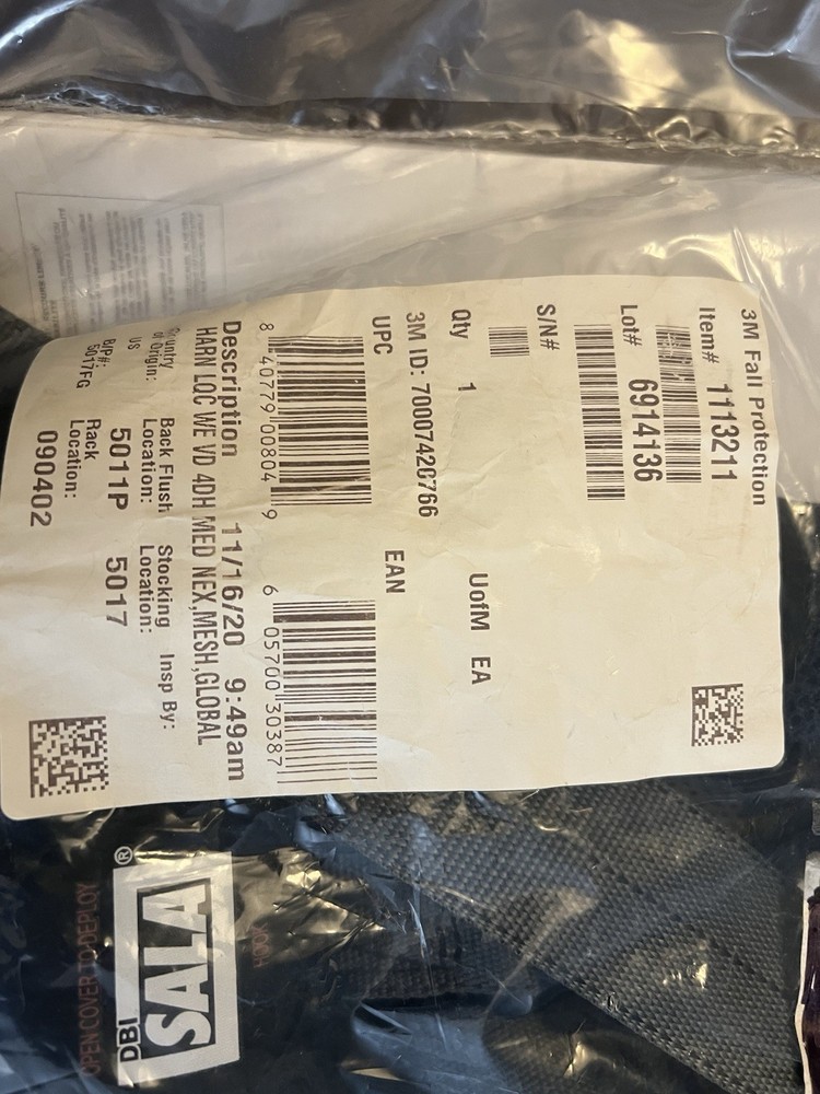3M DBI SALA 1113211 Climbing/Positioning Safety Harness Medium