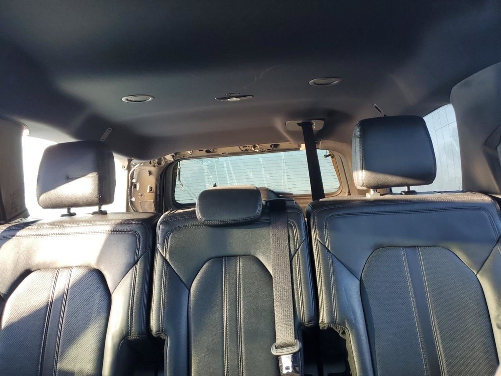 EXPEDITON 2018 Glove Box 4881213