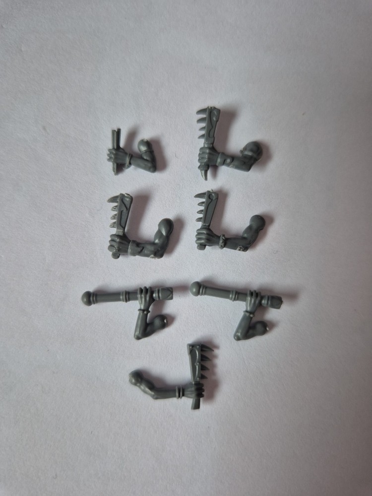 Warhammer Lizardmen Skink Arms X 7