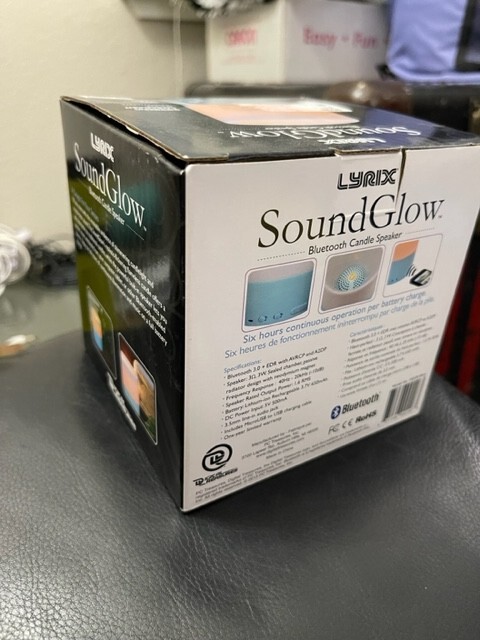 Lyrix SoundGlow Bluetooth Candle Speaker Blue/White New!!!!