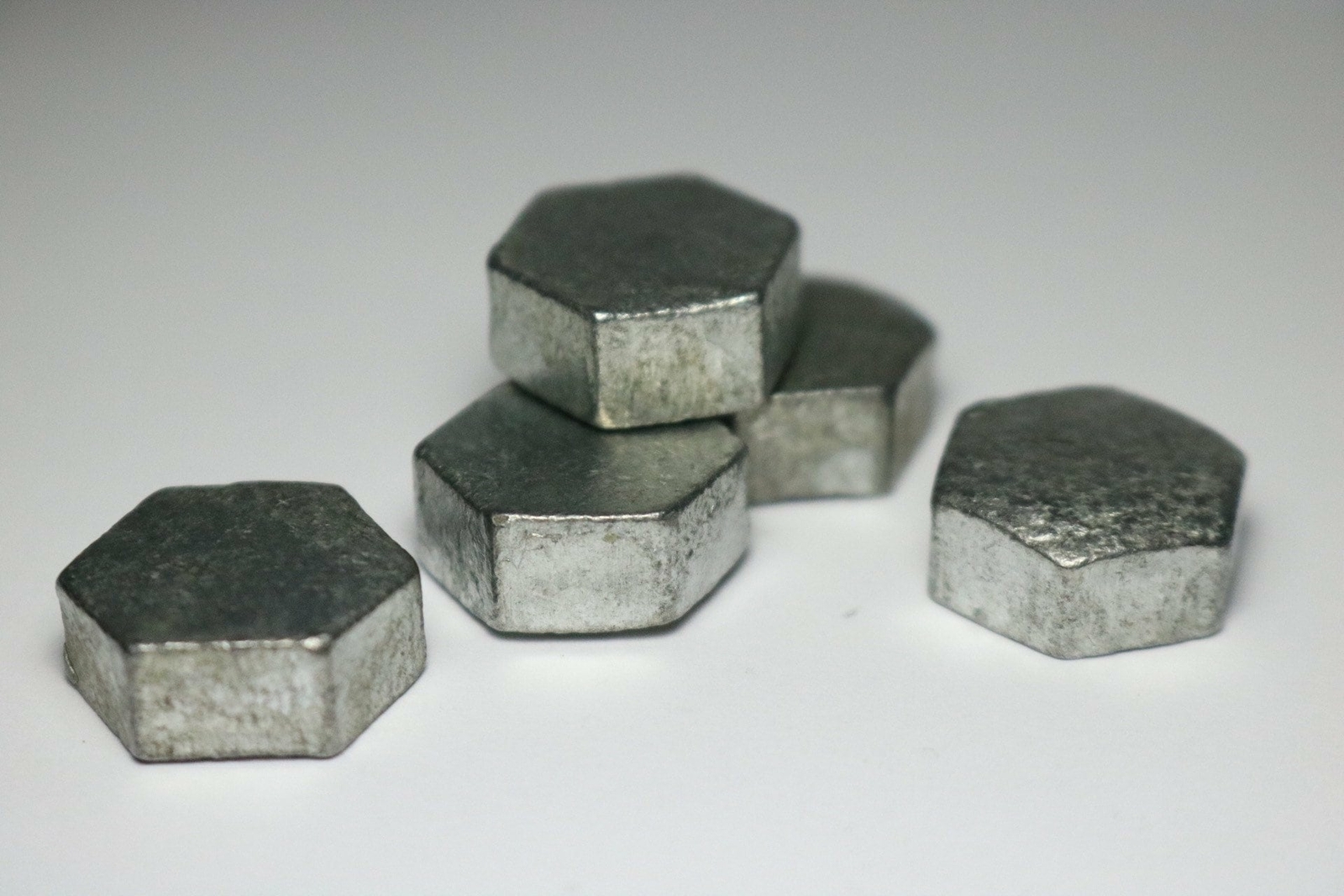 Five zinc metal hexagons 99.99% element 30 zn chemistry sample bulk