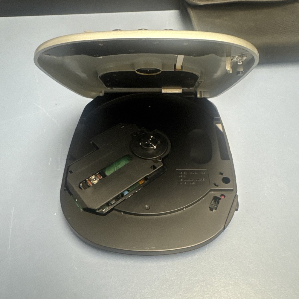 klh pcd604ack portable CD player