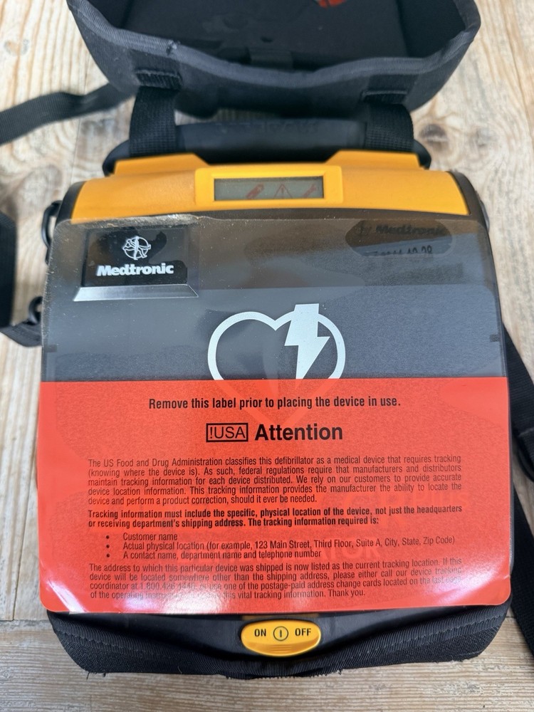 Medtronic Lifepack Defib Unit
