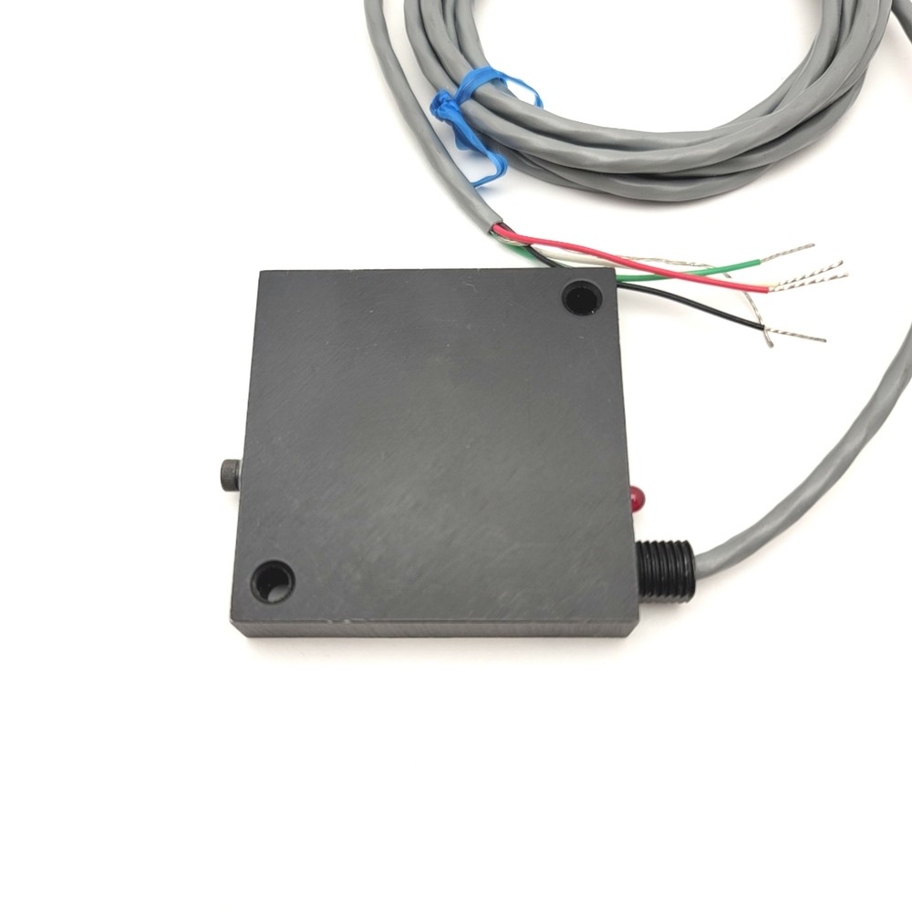 Banner Engineering SA512 LED Scanner One Piece Self Contained Sensor 24VDC
