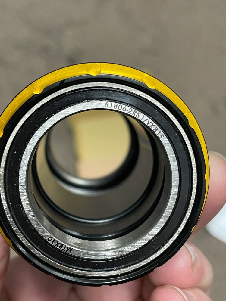 Cane Creek Bottom Bracket PF30 shell - 30mm spindle - Hellbender