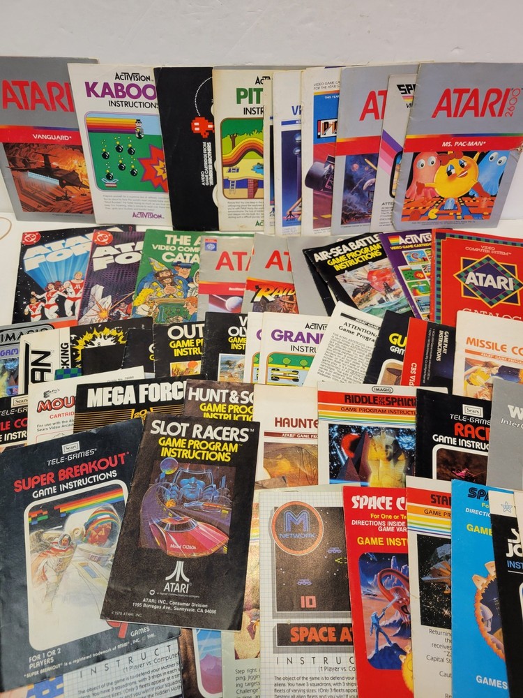 Lot of Atari Manuals are leaflets