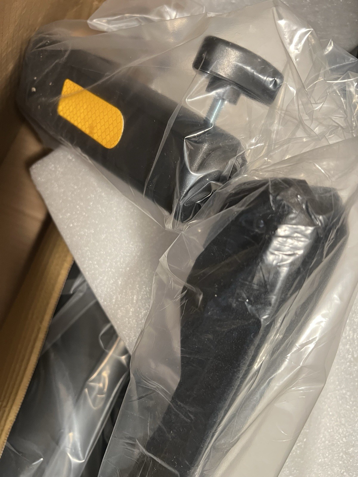 GOLDEN COMPANION Mobility Scooters Quilted Seat Arms & Swivel Base SN1 18x16