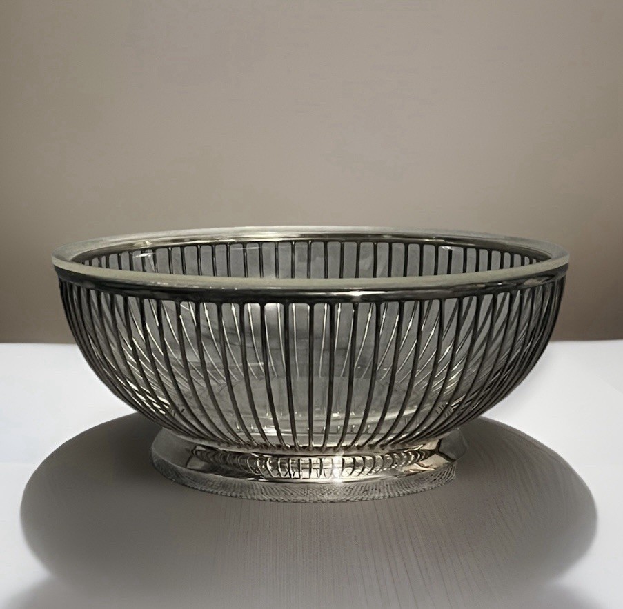 Vintage Gorham Silver Plated Wire Bowl 7" With Hard Plastic Insert