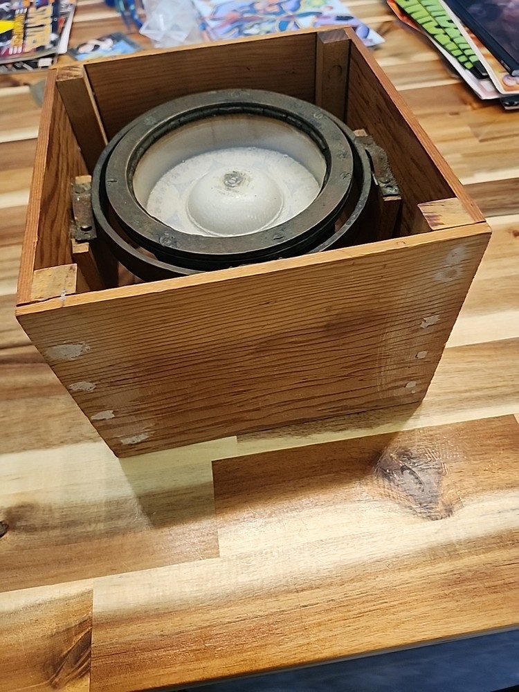 U.S. NAVY COMPASS NAUTICAL TREASURE