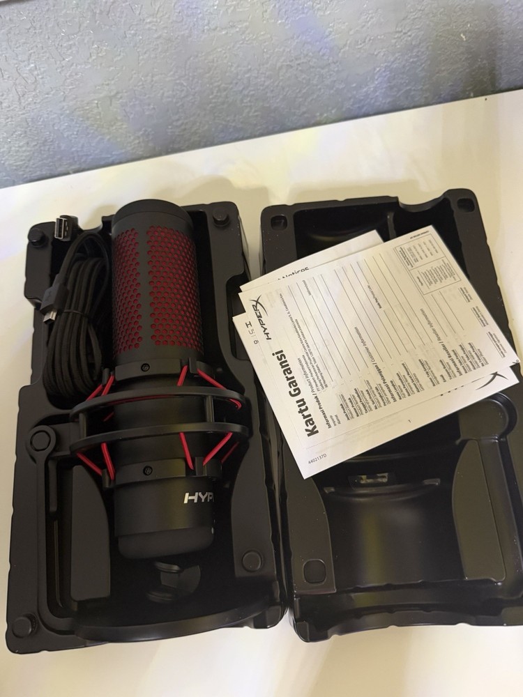 HyperX QuadCast - USB Condenser Gaming Microphone for PC 2