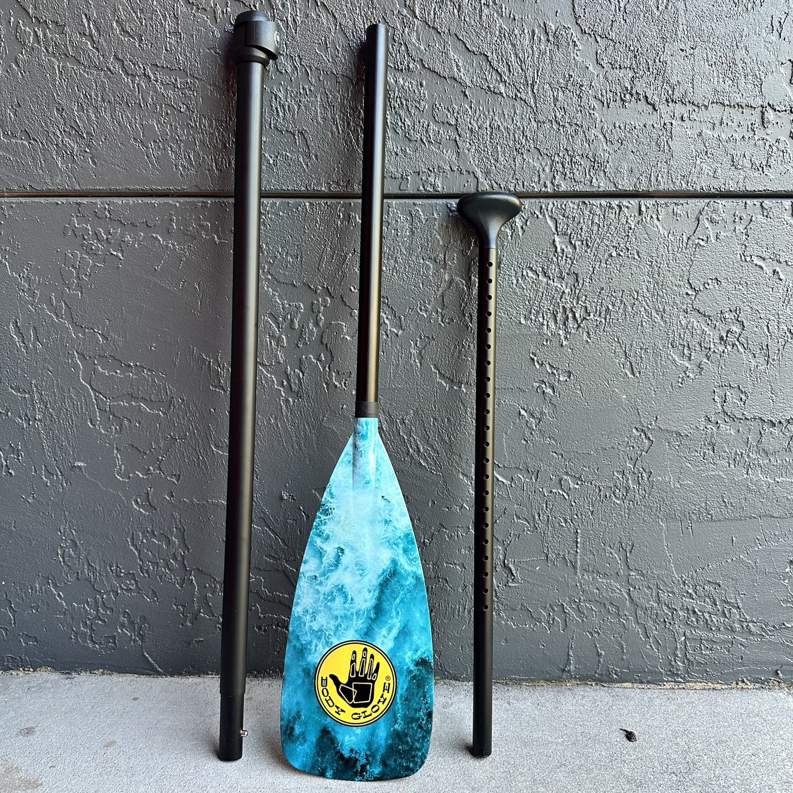 3-Piece Adjustable SUP Paddle –Lightweight, Floating Aluminum Shaft (Body Glove)