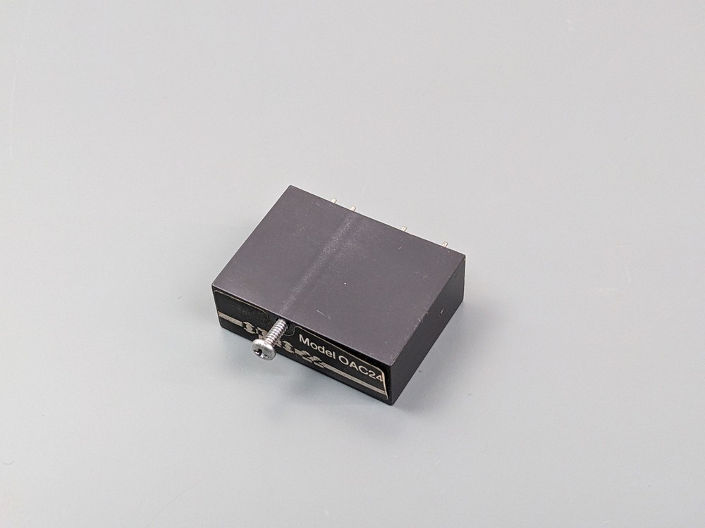 (20) Opto 22 OAC24 Solid State Digital AC Output Relays 24VDC Input