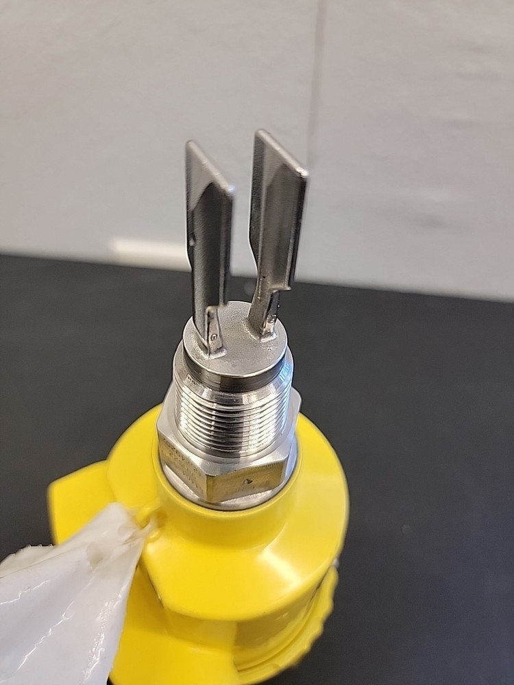 Vega SWING61.DUNBVXURX Universal Vibrating Switch