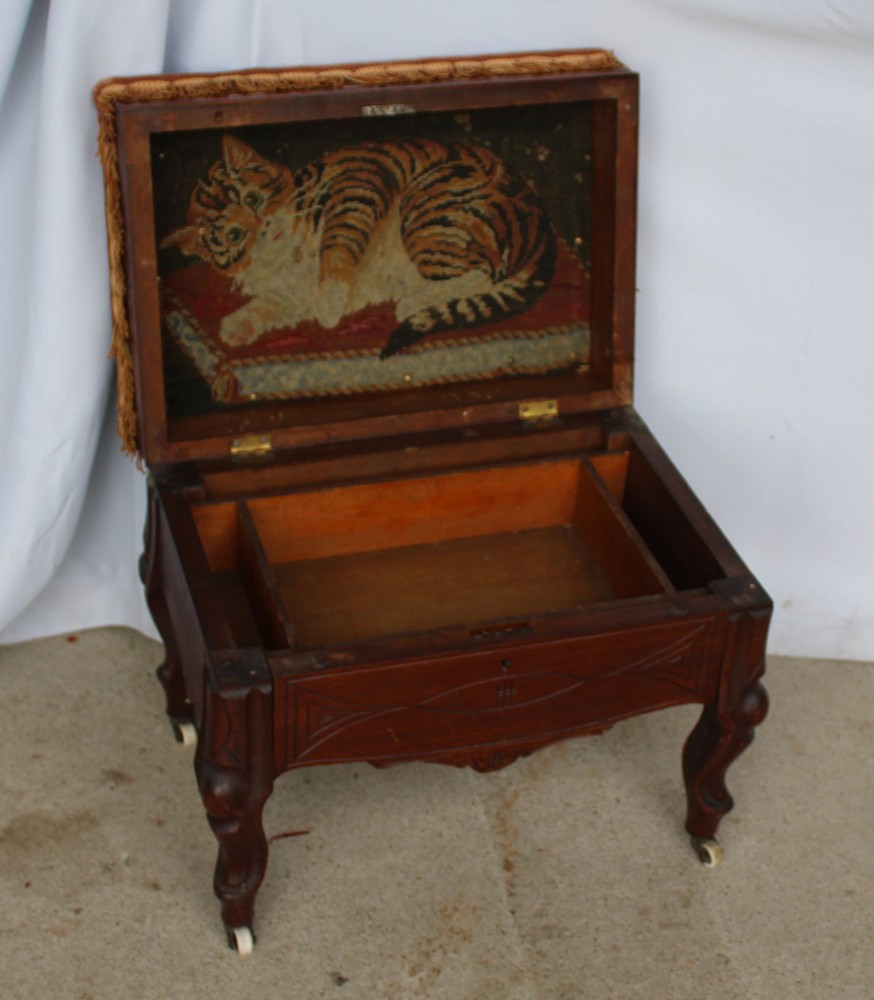 Antique Victorian Walnut Foot Stool – hinged top