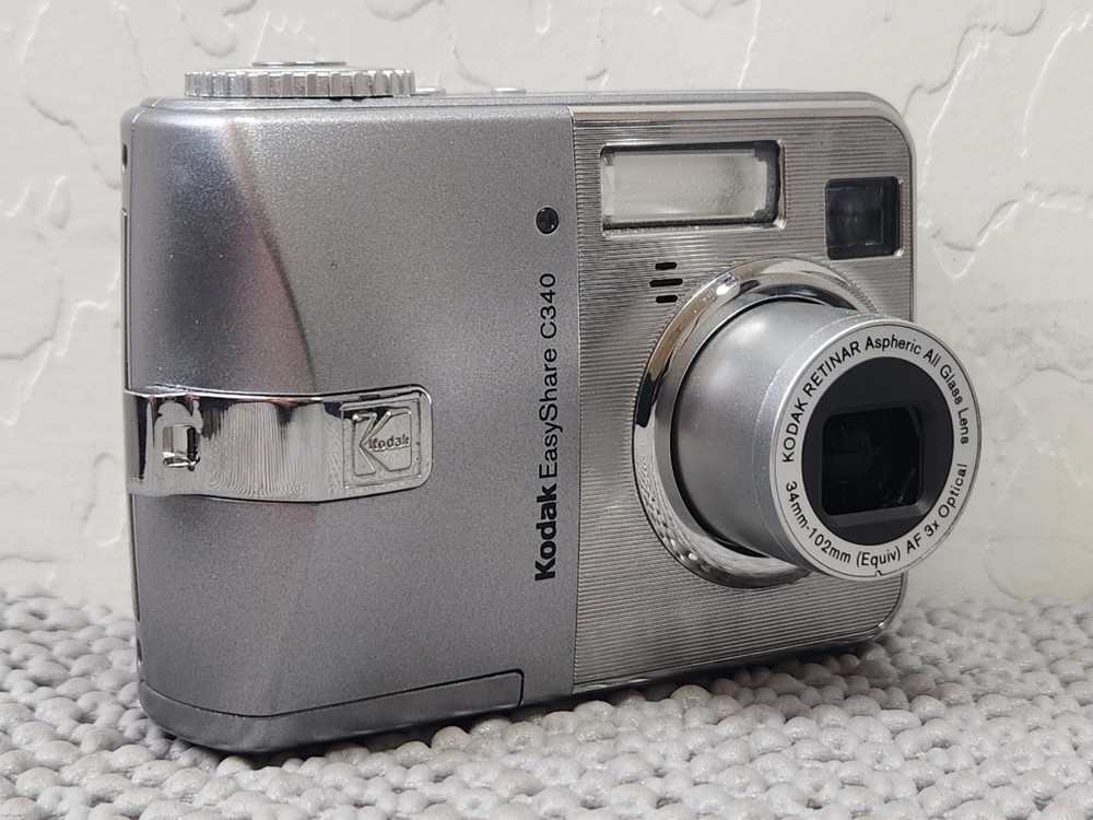 Kodak EasyShare C340 5.0MP Digital Camera - Silver Bundle Good Condition Tested