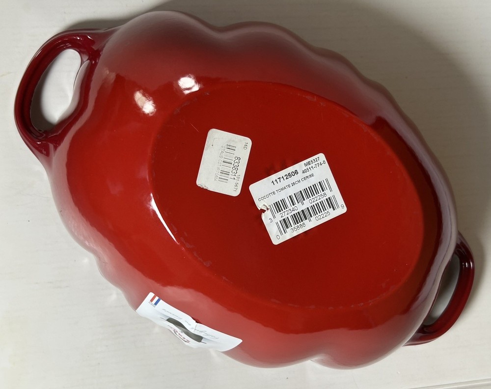 STAUB 25cm Cast Iron Tomato Cocotte