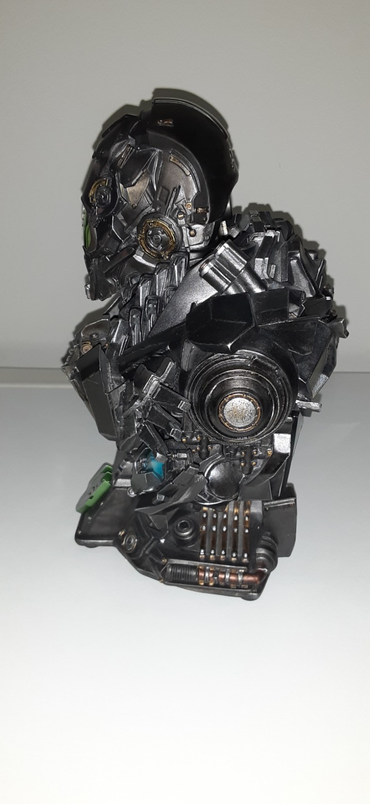 Preowned Prime 1 Studios Lockdown Bust Transformers Age Of Extinction