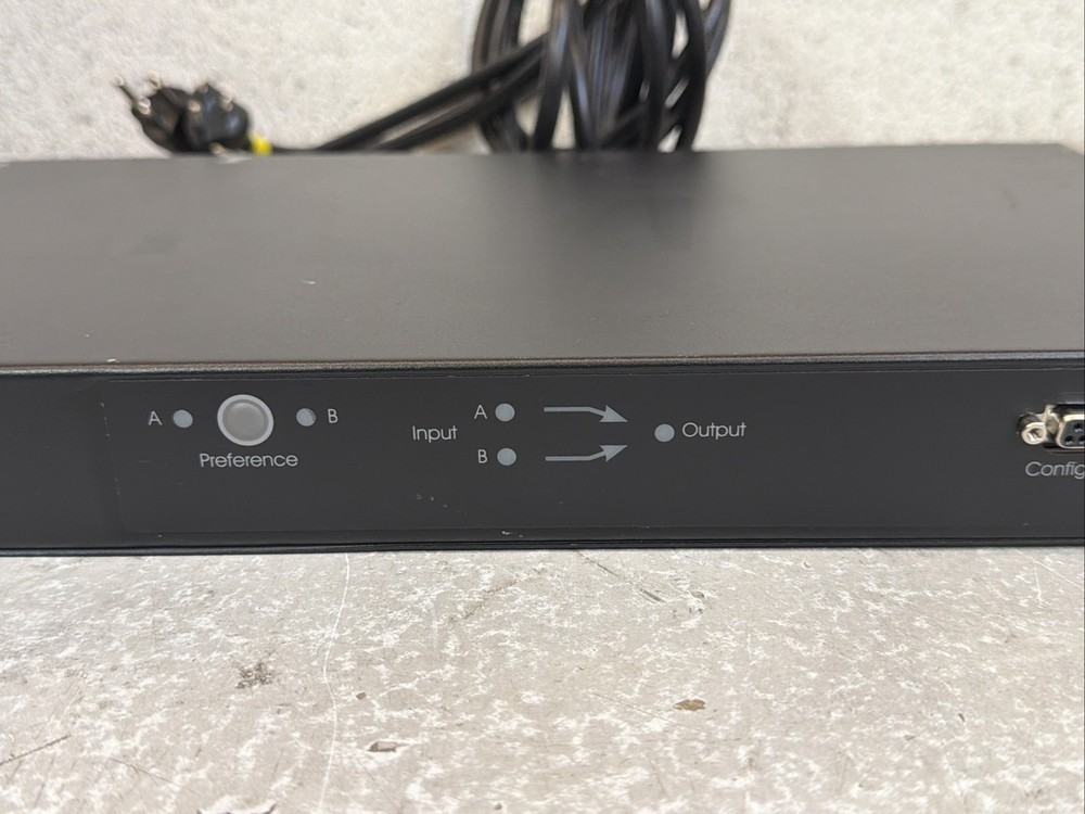 APC AP7750 Rack Mount Automatic Transfer Switch ATS 8-Outlet w/AP9617 Card