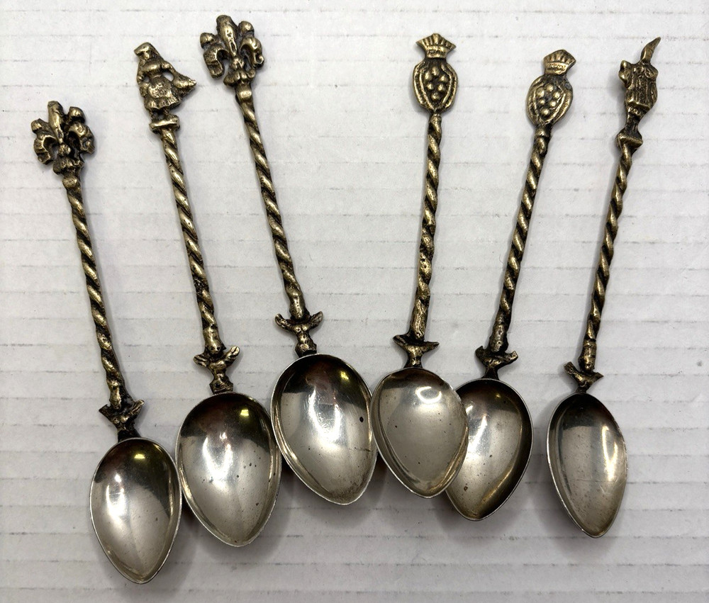 Vintage set of 6 Demi-Tasse spoons from Italy silver tone ornate design