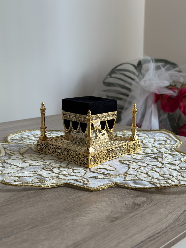 Kaaba Figurine | Islamic Accessory | Islamic Table Decor | Housewarming Gift