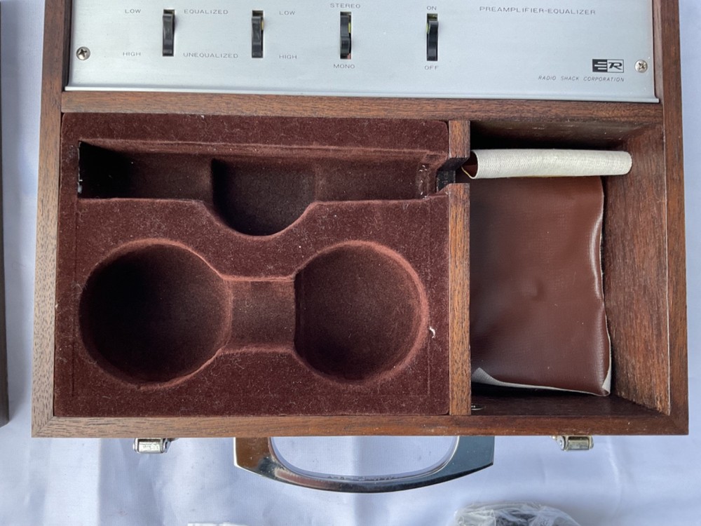 NOS Vintage REALISTIC PRO - 200 MICROPHONE SYSTEM FULLY TESTED