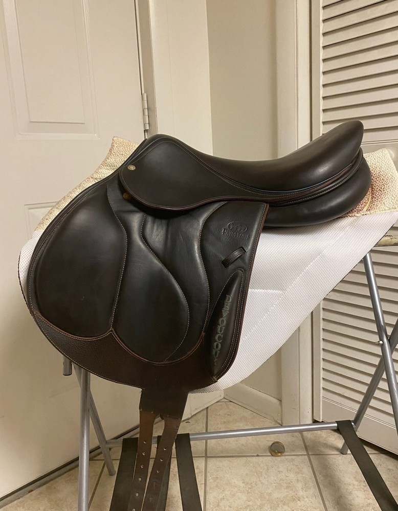 17" Devocoux Chiberta Monoflap Saddle