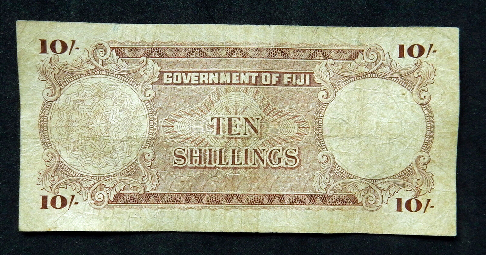 Fiji 10 Shillings 1964. QE II.
