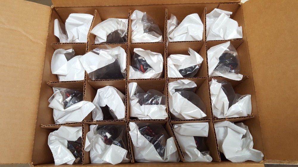 FIBER PATCH PANEL, CCH-CP06-15T, 6 CORD, Corning, ST MULTIMODE/ MM LOADED