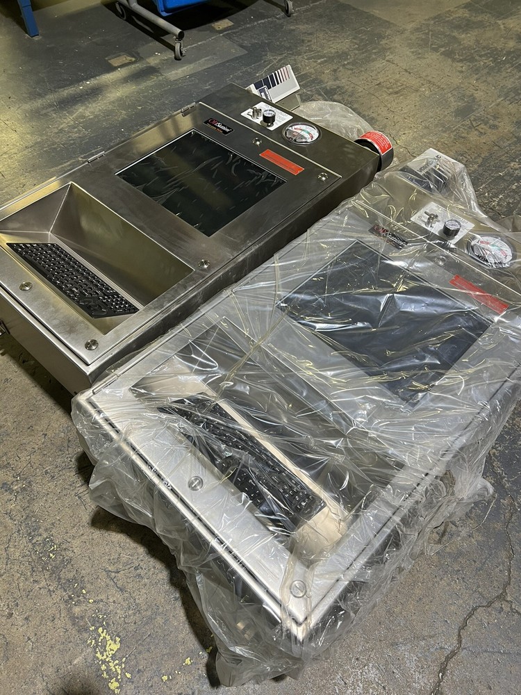 OP/ Station Computer Housing