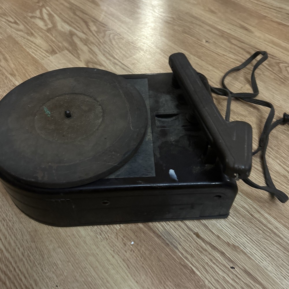 Old Silverton Record Player