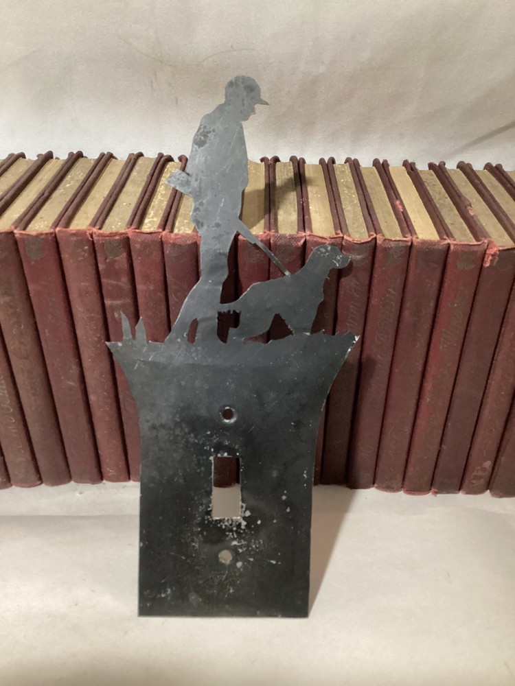 METAL LIGHT SWITCH WALL PLATE Hunter with Dog