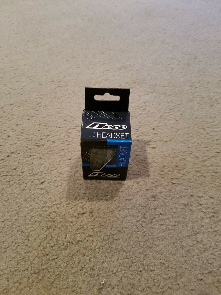 NEW BICYCLE THREADLESS HEADSET 1 & 1/8X34X30MM BLACK FOR THREADLESS FORK SETUP