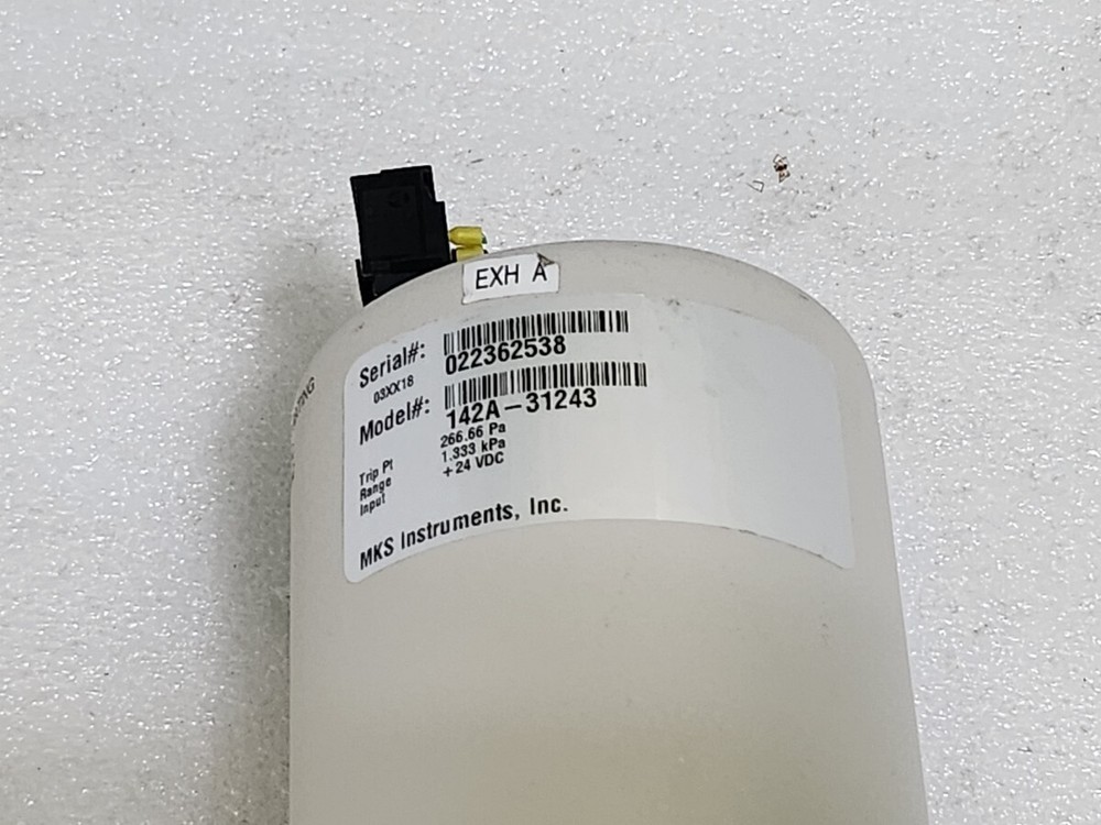 MKS BARATRON VACUUM SWITCH TYPE 142 142A-31243