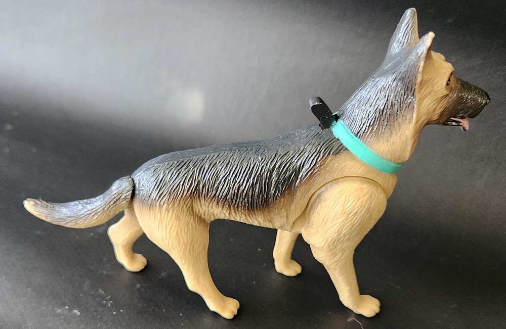 Empire Magic Motion Show Champion German Shepherd Dog [VHTF] (EUC)
