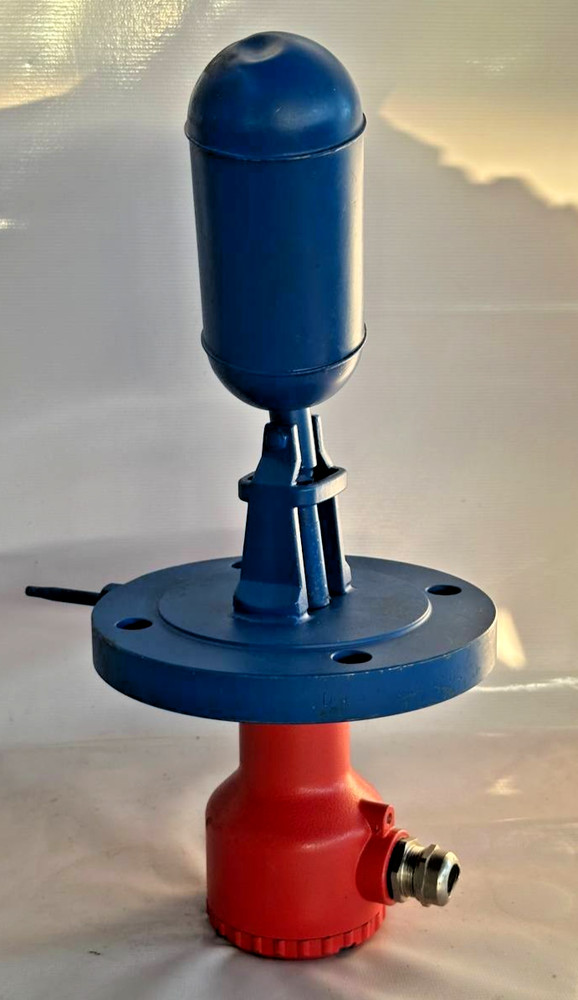 UQK-01-C-P FLOAT LEVEL SWITCH