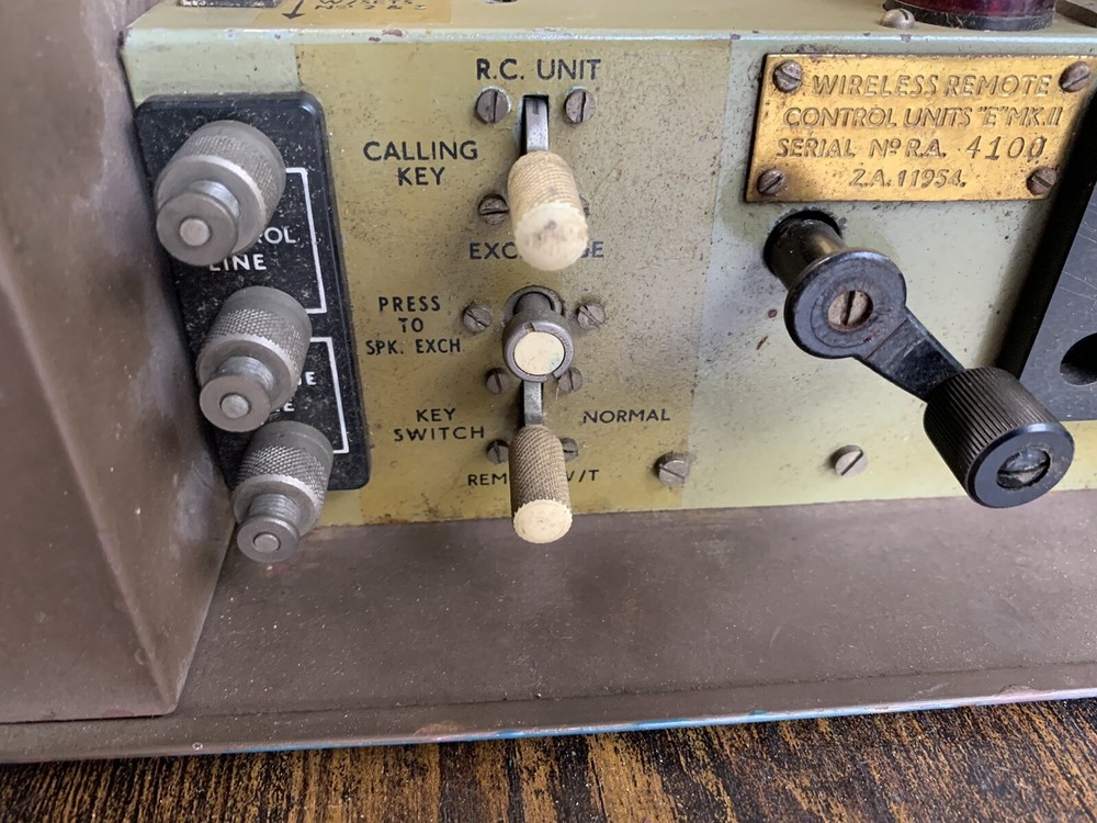 Vintage WW2 Field Telecom Equipment | Wireless Set Remote Control Unit "E" MK.II