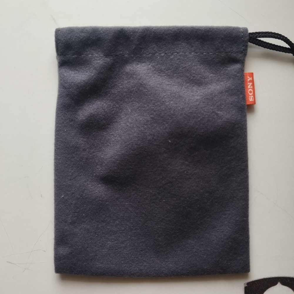 Sony Gray Portable Bag For MD Player Adjustable Straps Used