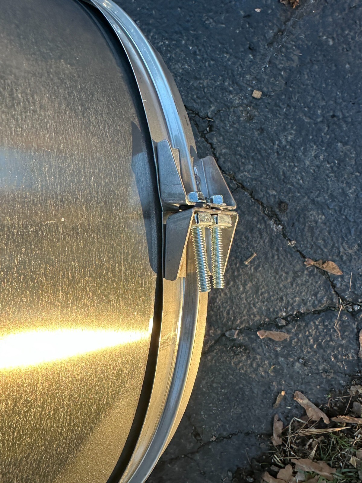 Metal-Fab 18FCSSW36 18" Diameter 36" Length Single Wall Stainless Steel Pipe