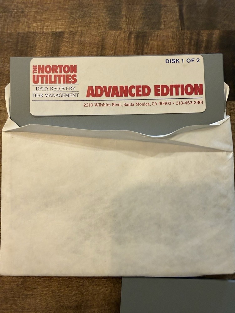 Norton Utilities Manual Version 4.0 & Advanced Edition From 1987 inc Floppy disk
