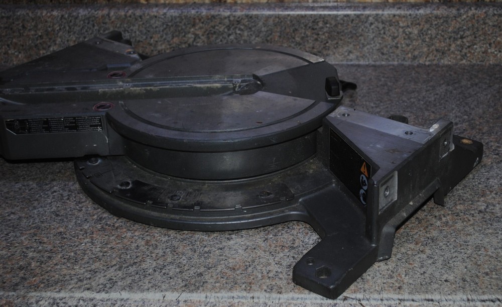 Milwaukee 2734-20 Base + Table Assembly