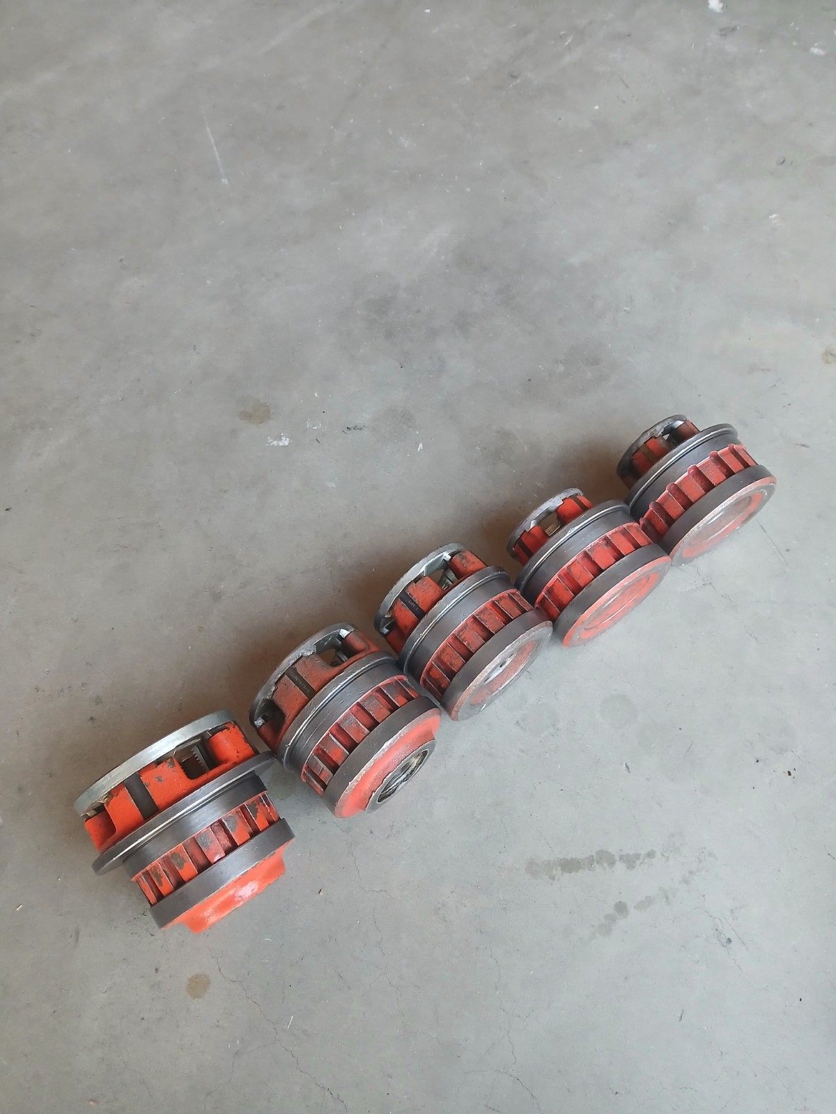 Ridgid 12-R Pipe Threader Die Head Set 12R Threading Dies 1/2" - 1 1/2"