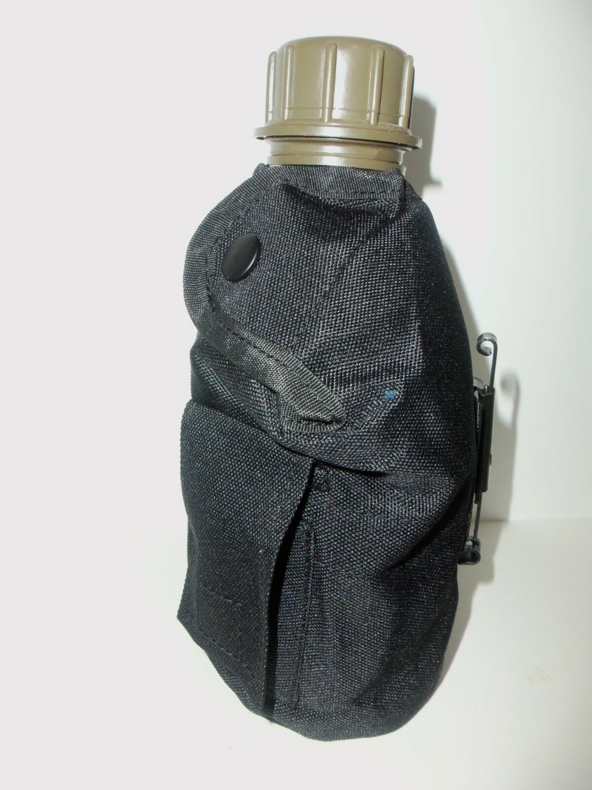 NEW Tactical Military 1qt Canteen COVER with Alice Clips and Side Pouch BLACK