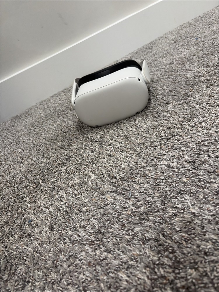 Meta Quest 2 VR Headset