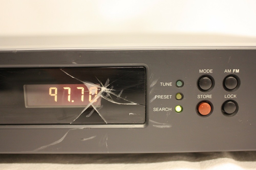 NAD ELECTRONICS 402 STEREO TUNER FM AM READ DESCRIPTION