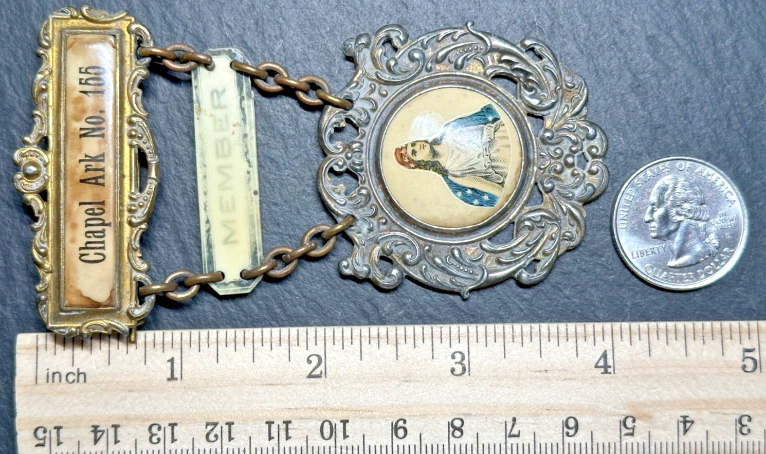 MYSTERY ANTIQUE CHAPEL ARK NO 155 MEMBER PIN BADGE - COLUMBIA PERSONIFIED H838