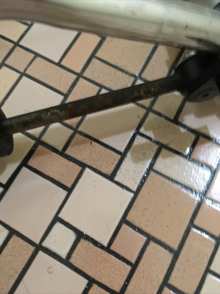 Precor USA 612 Rowing Machine 525140